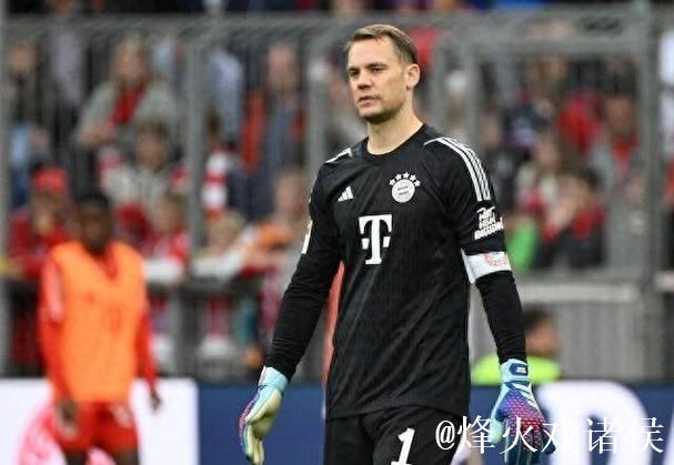 拜仁队长诺伊尔肌肉受伤缺席，冬歇后回归